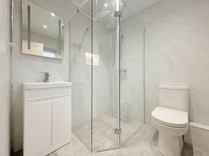 Photo 13- click for photo gallery